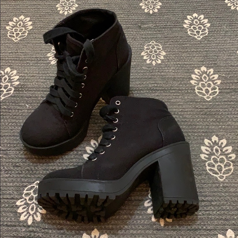 Divided Lace Up Heels